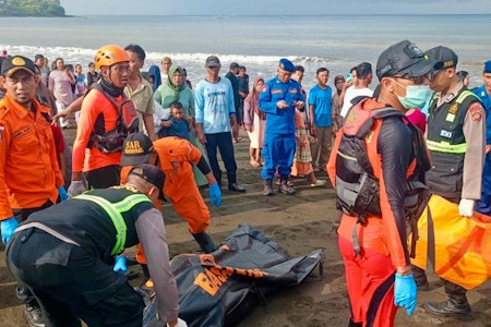 Fähre vor Bali gesunken: Polizei meldet mindestens vier Tote und 23 Überlebende