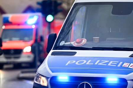 Treptow-Köpenick: Polizei durchkämmt Wohnungen nach Attacke auf Transgender-Personen