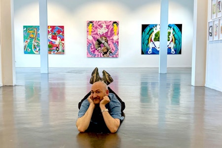 Von Dornbusch zu Olivenbaum: Sahar Zukermans faszinierende Kunst im Potsdamer Kunstraum