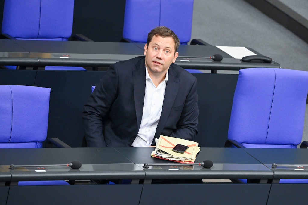 SPD nasıl beş adımda düşebilir ve bir şansölye olarak Klingbeil'i seçebilir