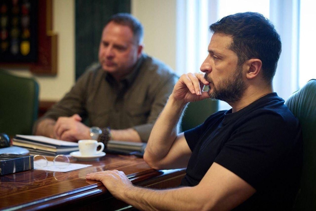 Ukraine versinkt im Korruptionschaos: Selenskyj steht mit dem Rücken zur ...