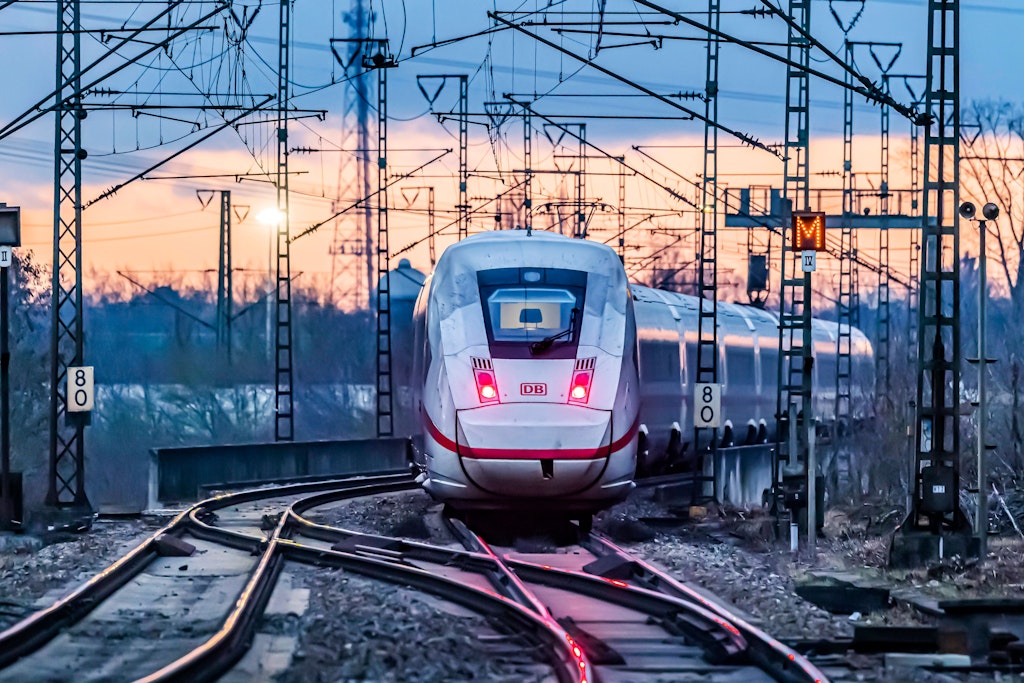 „Todesstoß“ für Deutsche Bahn: Experten schlagen Alarm nach Millionenverlust