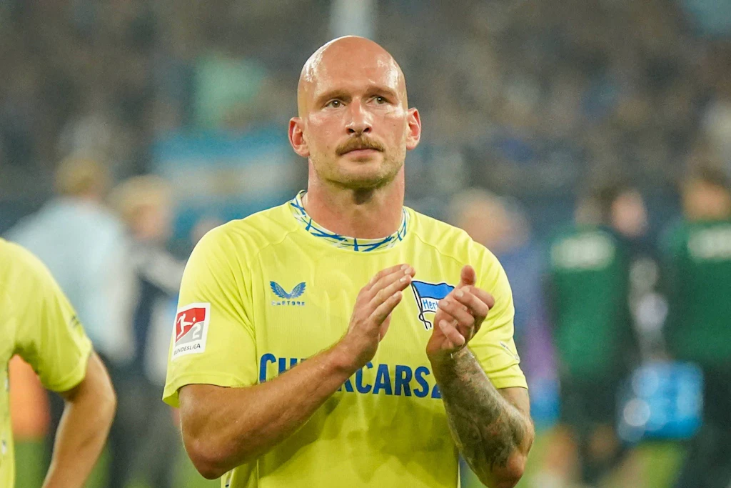 Oyuncular DFB kadınlarına bir örnek almalı