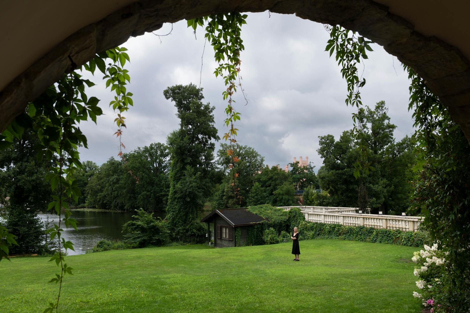Vue depuis la Villa Huss sur le lac Lehnitz à Potsdam.