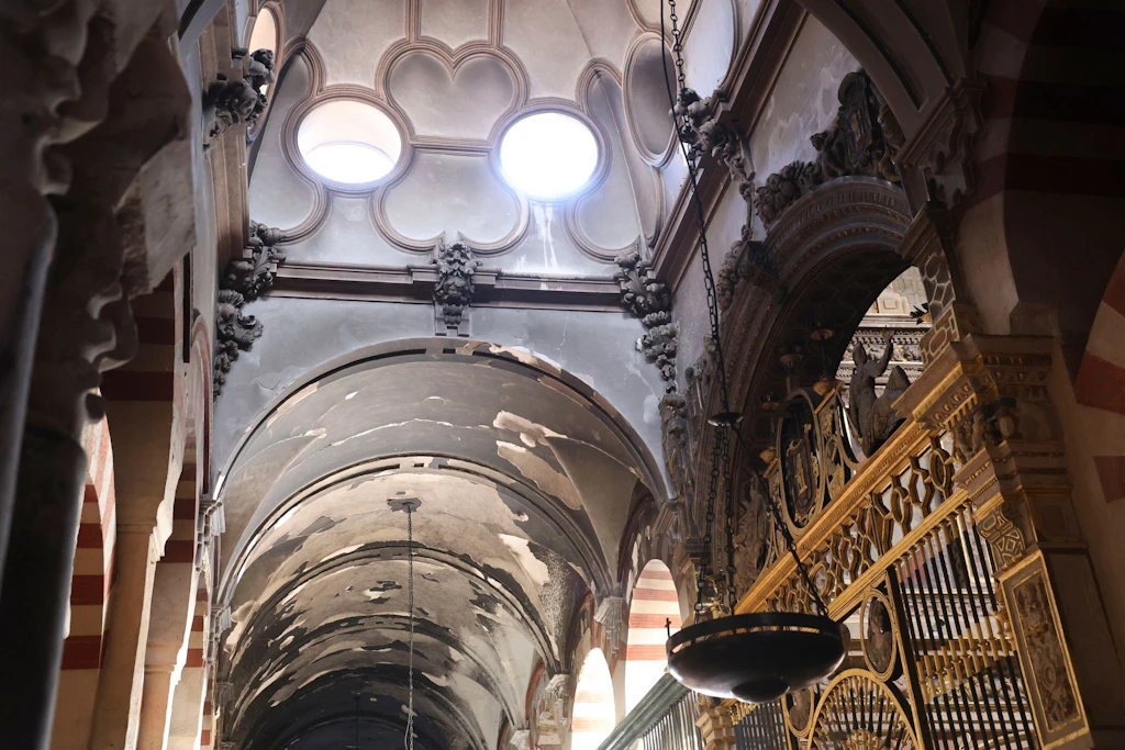 Flammen im Welterbe – Córdoba-Kathedrale entgeht Katastrophe