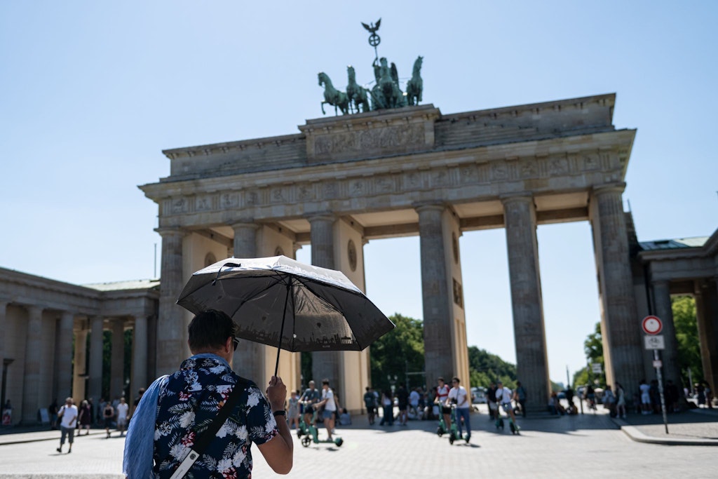 Hitze über Deutschland: So heiß soll es in Berlin jetzt werden