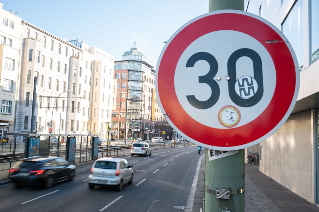 Senat beschließt Aufhebung von Tempo 30 nächste Woche: Diese Straßen kann es treffen