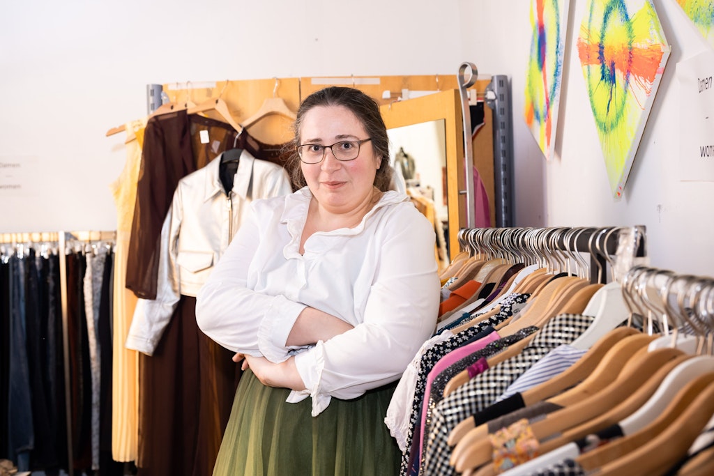 Wohltätigkeitsflohmarkt am Potsdamer Platz schließt: „Ich sehe hier keine Zukunft mehr!“
