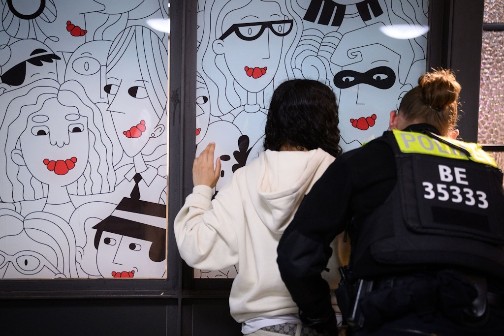 Ein Monat Waffenverbot im Berliner Nahverkehr: So viele Messer wurden gefunden