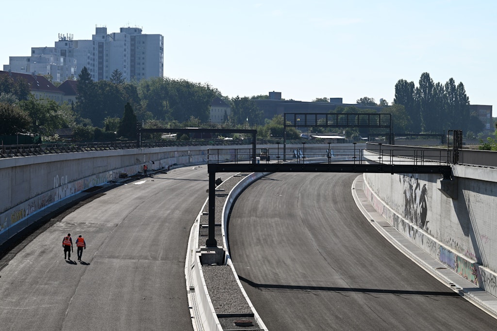 Neue Autobahn in den Osten Berlins: Der Eröffnungstermin für die A100 steht fest