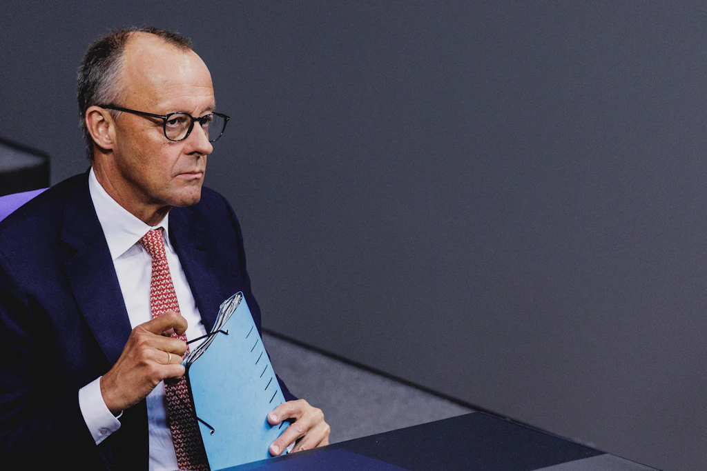 Survey: BSW clears five percent hurdle, Union only narrowly ahead of AfD.