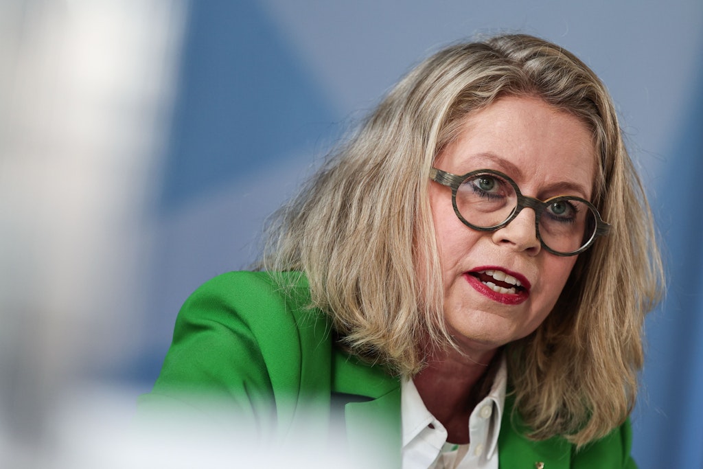 S-Bahn Krise in Berlin – Senatorin Ute Bonde kündigt Gipfeltreffen an