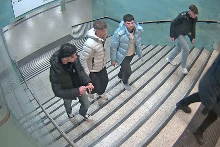 Alexanderplatz: Polizei sucht diese mutmaßlichen Schläger