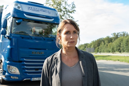 „Per Anhalter an die Ostsee“ und „Sonnenplätze“: Zwei Filme fordern die Familienidylle heraus