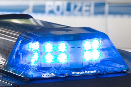 Bericht: Offenbar eine Person durch Schüsse in Menden getötet