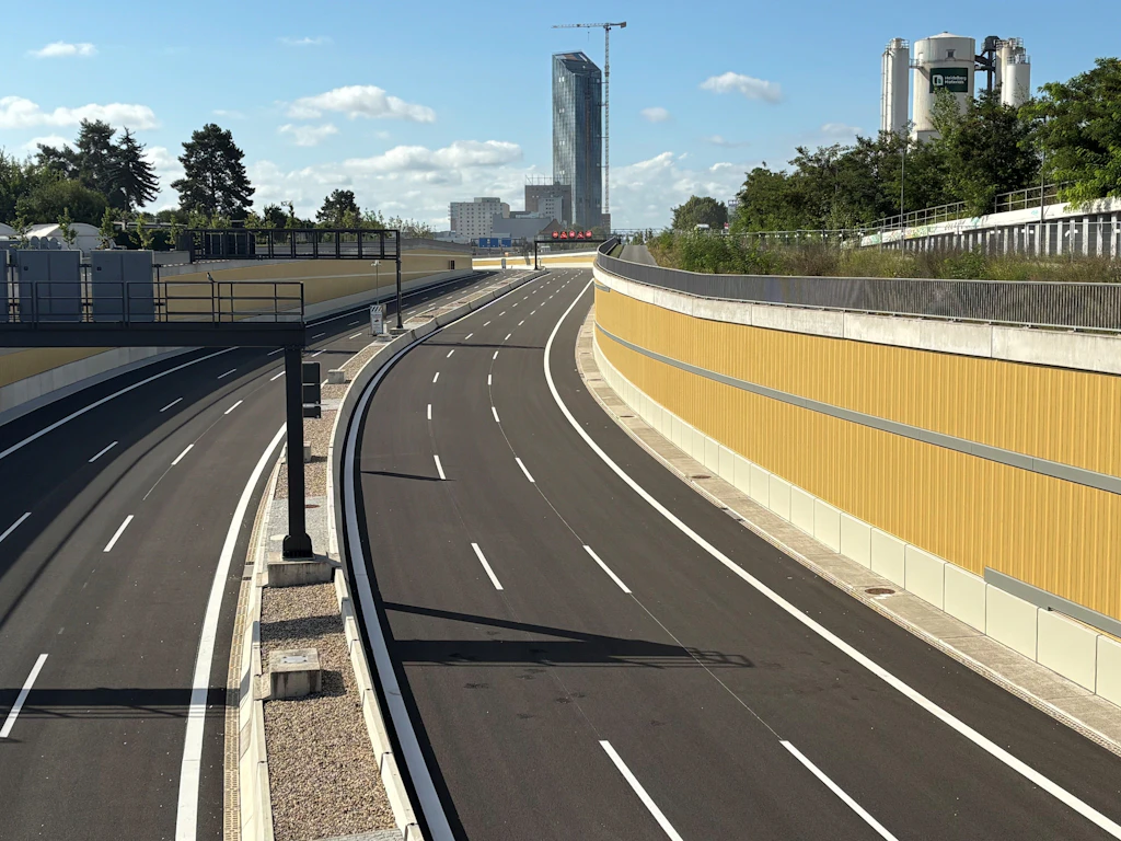 Eröffnung der A100 steht bevor: So sieht die neue Autobahn für Berlin aus