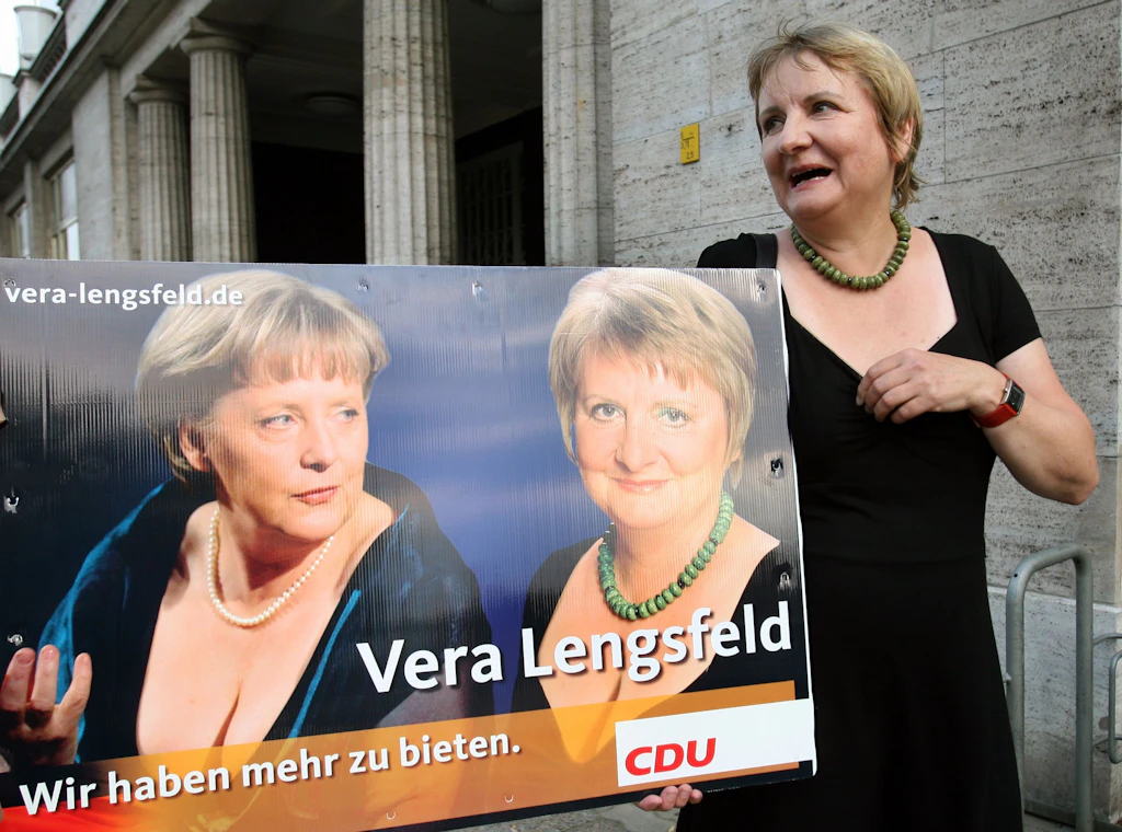 AFD'de Angela Merkel ile faturalandırma