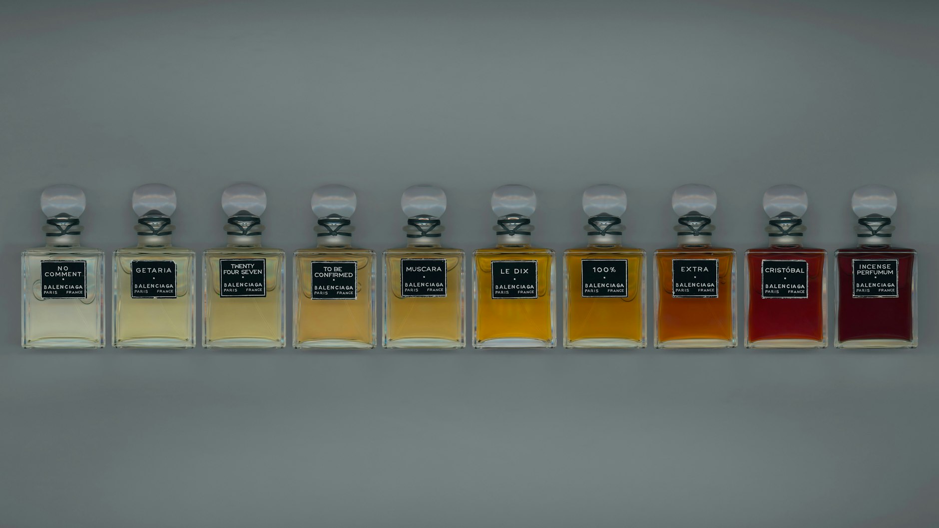De “No Comment” a “Incense Perfumum”: o espetáculo de fragrâncias da Balenciaga em dez atos.