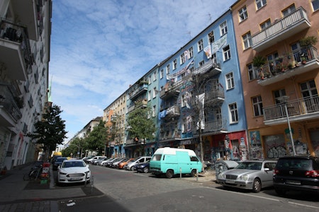 Frau in Friedrichshain transfeindlich attackiert