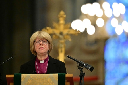 Neue Erzbischöfin Mullally: Erstmals Frau an Spitze der Anglikanischen Kirche