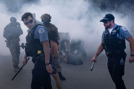 Trump entsendet Nationalgarde nach Chicago: Frau bei Protest angeschossen